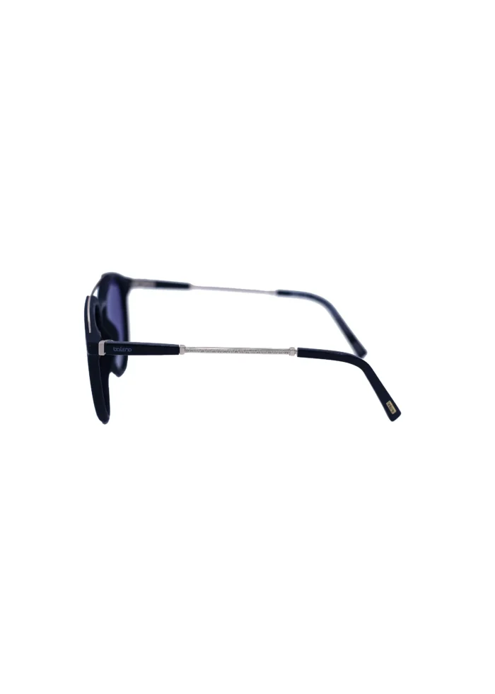 ⁦"Aviator Sunglasses with Polarized UV Protection Lenses – Lightweight, Durable Metal Frame for Men & Women, Perfect for Driving, Travel, and Outdoor Activities" 5061C2⁩ - الصورة ⁦5⁩