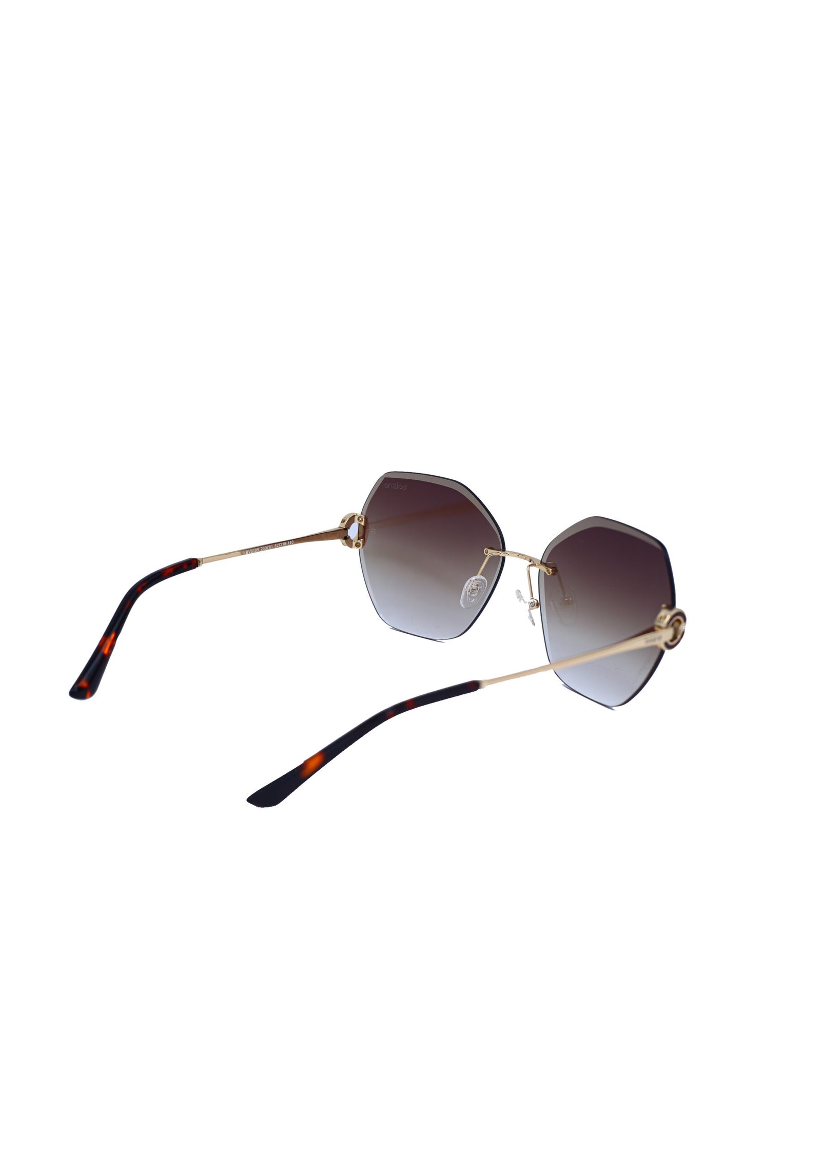 IMG_6623 Baleno Hexagonal Sunglasses with Polarized UV Protection Lenses – Lightweight, Durable Metal Frame for Men & Women, Perfect for Driving, Travel, and Outdoor Activities" bv6105 200781 - Image 4